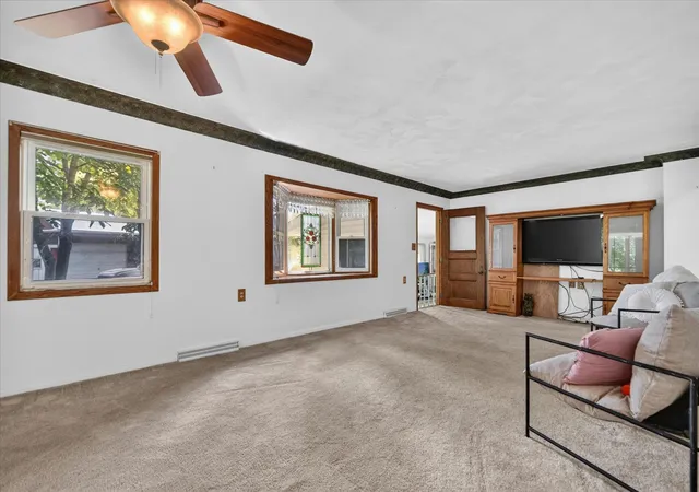 4th image of 1792 E Lansing Rd, Morrice, MI 48857 | MLS# 5050217361
