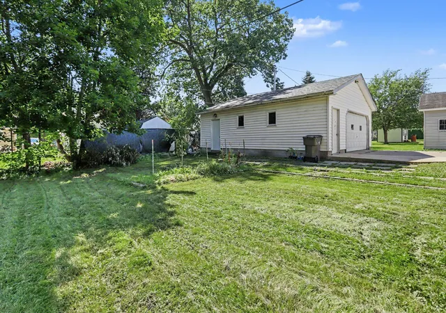 5th image of 310 S Monroe St, Sturgis, MI 49091 | MLS# 68026040482