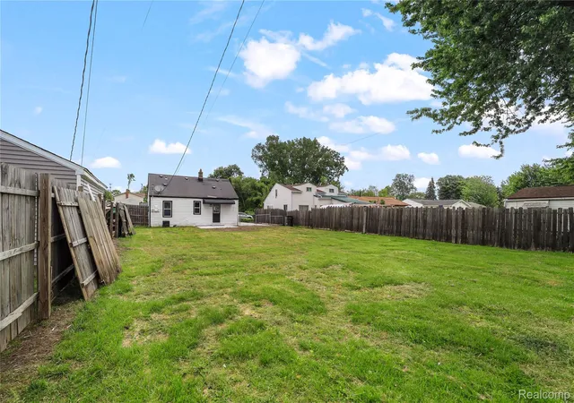 20th image of 23960 Trombley St, Clinton Township, MI 48035 | MLS# 20261061265
