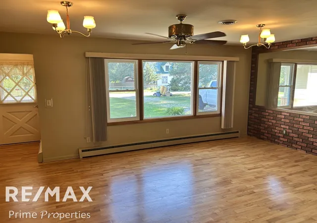 Photo 3 of Single family home for sale at 1444 Carrigan Ct, Mount Morris, MI 48458 | MLS# 5050217363 | Listing updated on 2026-09-08