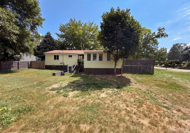 Photo 18 of Single family home for sale at 3211 24 Mile Rd, Shelby Township, MI 48316 | MLS# 20261061277 | Listing updated on 2026-08-20