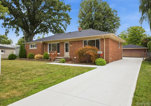 2nd image of 6326 Lathers St, Garden City, MI 48135 | MLS# 20261061279