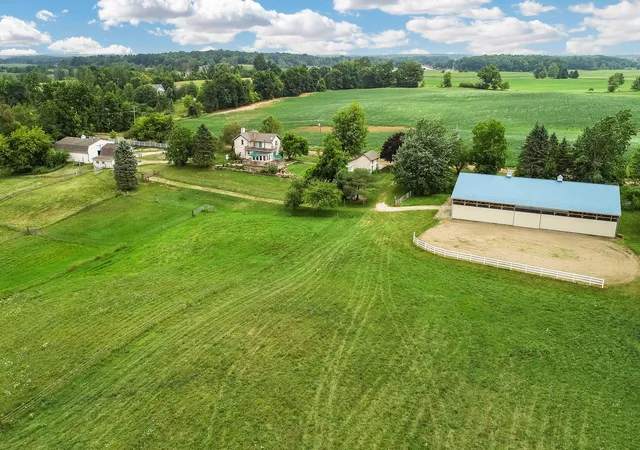 Photo 1 of Single family home for sale at 7310 Steinbach Rd, Manchester, MI 48158 | MLS# 81026040491 | Listing updated on 2026-09-10