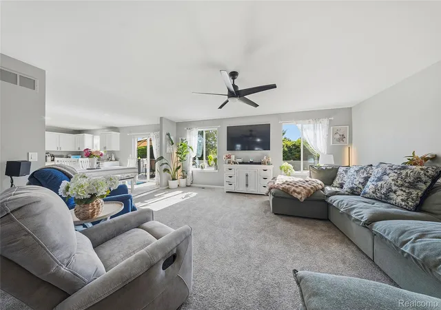 Photo 4 of Single family home for sale at 26921 Cedar Run Ct, Woodhaven, MI 48183 | MLS# 20261061290 | Listing updated on 2026-08-23