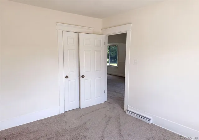 4th image of 21420 Jefferson St, Farmington Hills, MI 48336 | MLS# 20261061295