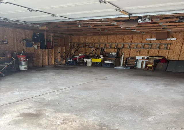 15th image of 306 W Parkway Ave, Flint, MI 48505 | MLS# 20261061301