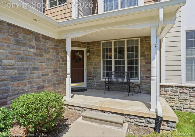 4th image of 49674 Timber Trl, Novi, MI 48374 | MLS# 20261061311