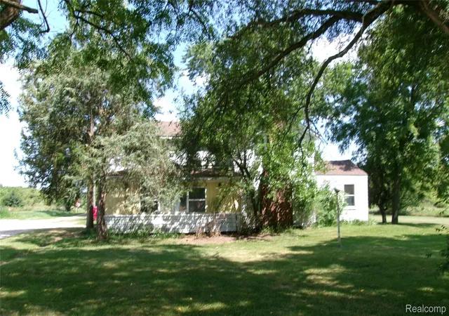 Photo 1 of Single family home for sale at 2080 N Milford Rd, Highland, MI 48357 | MLS# 20261061313 | Listing updated on 2026-08-17