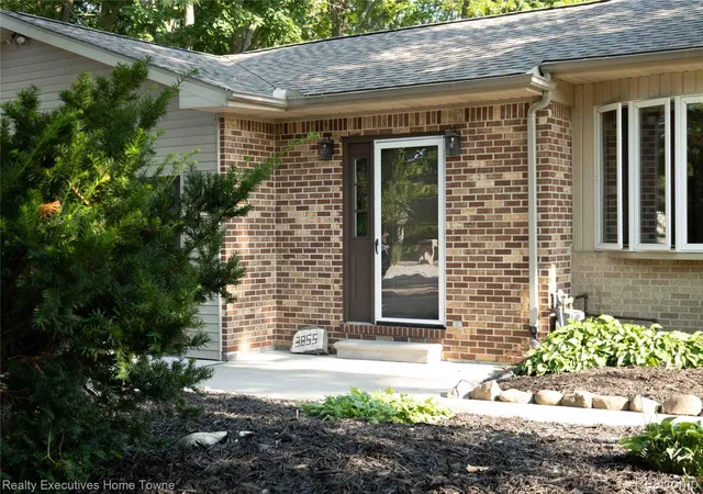 2nd image of 3855 N River Rd, Fort Gratiot, MI 48059 | MLS# 20261061318