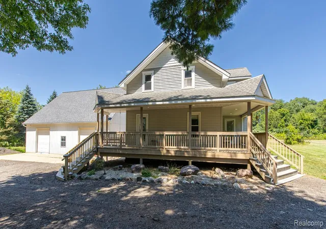 2nd image of 1621 Ray Rd, Oxford, MI 48371 | MLS# 20261061321