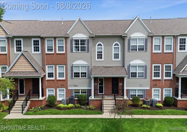 Condo for sale at 826 Eagle Dr, Fenton, MI 48430 | MLS# 20261061336