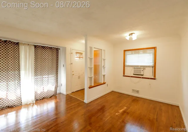 4th image of 439 Sunningdale Dr, Inkster, MI 48141 | MLS# 20261061350