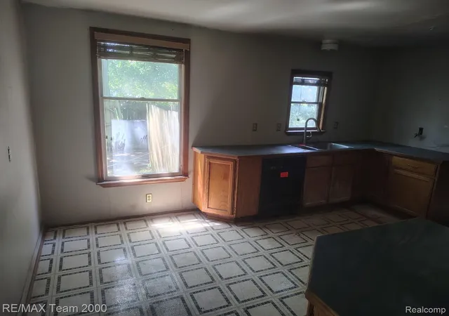Photo 4 of Single family home for sale at 22500 Sumpter Rd, Belleville, MI 48111 | MLS# 20261061352 | Listing updated on 2026-09-10