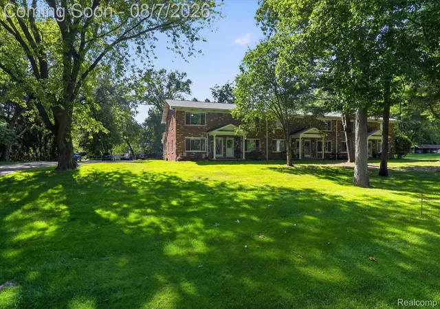 Photo 2 of Condo for sale at 5116 Kintyre Ln, Brighton, MI 48116 | MLS# 20261061360 | Listing updated on 2026-09-13