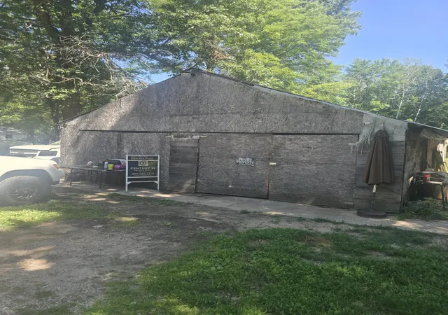 2nd image of 2685 S Whitney Beach Rd, Beaverton, MI 48612 | MLS# 66026040519
