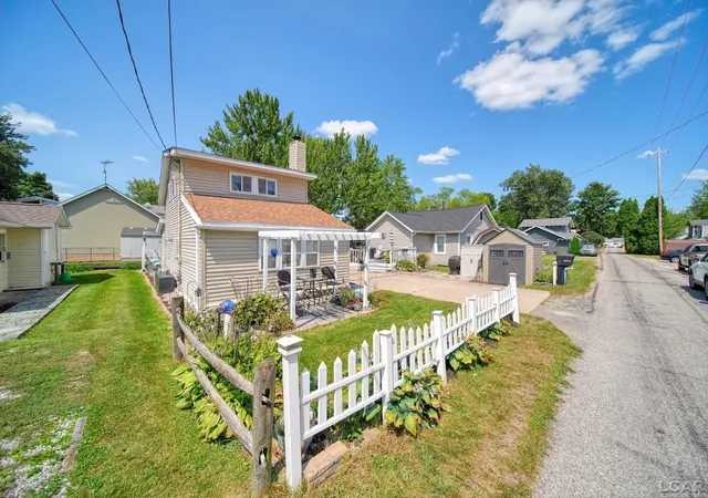 Photo 3 of Single family home for sale at 10875 W Ferndale Dr, Manitou Beach, MI 49253 | MLS# 56050217382 | Listing updated on 2026-08-05