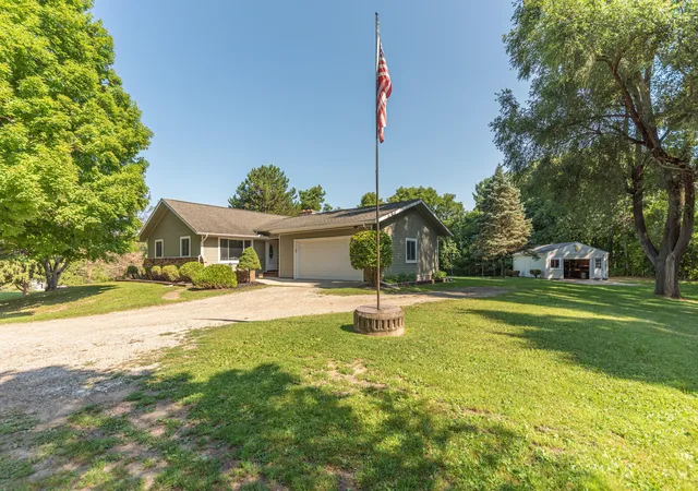 Photo 1 of Single family home for sale at 4950 Westwind Dr, Dexter, MI 48130 | MLS# 81026040543 | Listing updated on 2026-08-21