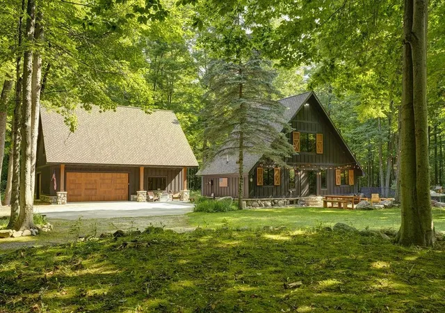 1st image of 2674 Nw Morrison Rd, Rapid City, MI 49676 | MLS# 78080071923