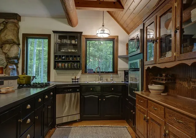 4th image of 2674 Nw Morrison Rd, Rapid City, MI 49676 | MLS# 78080071923