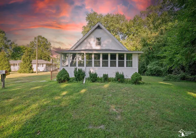 1st image of 12202 Harris St, Carleton, MI 48117 | MLS# 57050217399