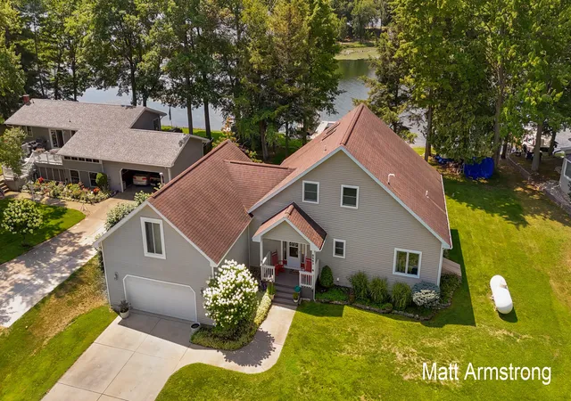 image of 8563 Lynwood Ln, Mecosta, MI 49332 | MLS# 65026040554