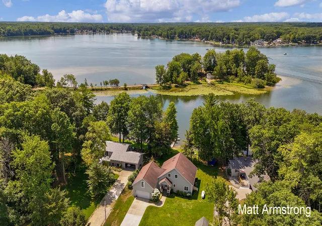 image of 8563 Lynwood Ln, Mecosta, MI 49332 | MLS# 65026040554