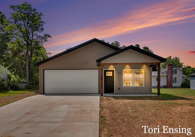 1st image of 723 N Burgess St, Greenville, MI 48838 | MLS# 65026040562