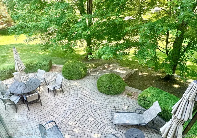 3rd image of 1793 Skyline Dr, Rochester Hills, MI 48306 | MLS# 20261061411