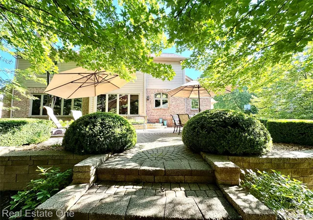 4th image of 1793 Skyline Dr, Rochester Hills, MI 48306 | MLS# 20261061411