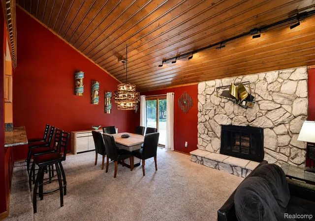 Photo 3 of Single family home for sale at 22783 Shadowglen Dr, Farmington Hills, MI 48335 | MLS# 20261061413 | Listing updated on 2026-09-20