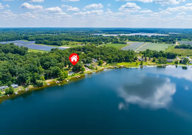 3rd image of 13667 Carefree Dr, Battle Creek, MI 49017 | MLS# 66026040576