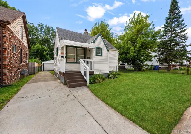 Photo 17 of Single family home for sale at 7220 Toepfer Rd, Warren, MI 48091 | MLS# 20261061431 | Listing updated on 2026-09-01