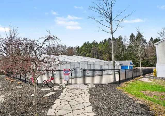 36th image of 723 Meadow Dr, South Haven, MI 49090 | MLS# 69026040578