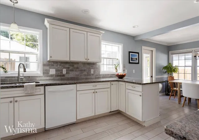image of 2604 Se Richards Dr Se, East Grand Rapids City Kent, MI 49506 | MLS# 65026040587