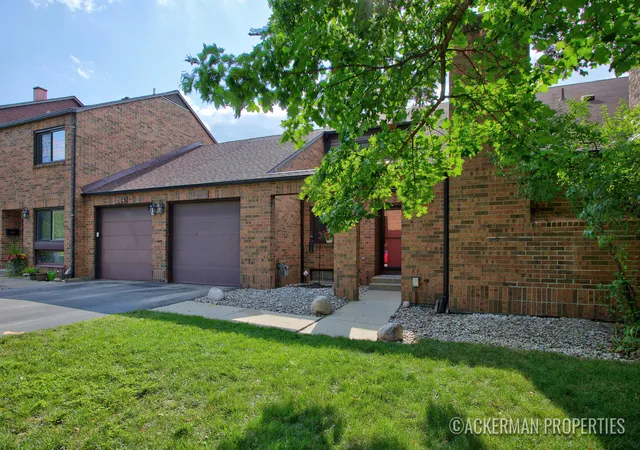 image of 200 Heritage Commons St Se, Grand Rapids City Kent, MI 49503 | MLS# 65026040580