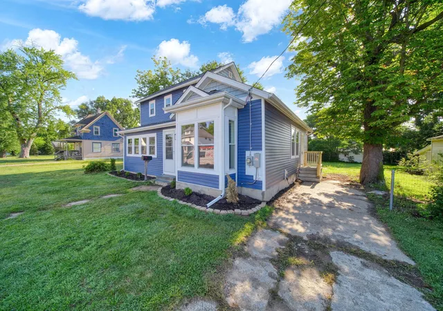 2nd image of 1025 Hamilton St, Jackson, MI 49202 | MLS# 55026040588