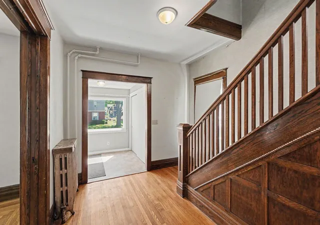Photo 4 of Single family home for sale at 1014 S University Ave, Mt Pleasant City Isabella, MI 48858 | MLS# 65026040585 | Listing updated on 2026-09-11