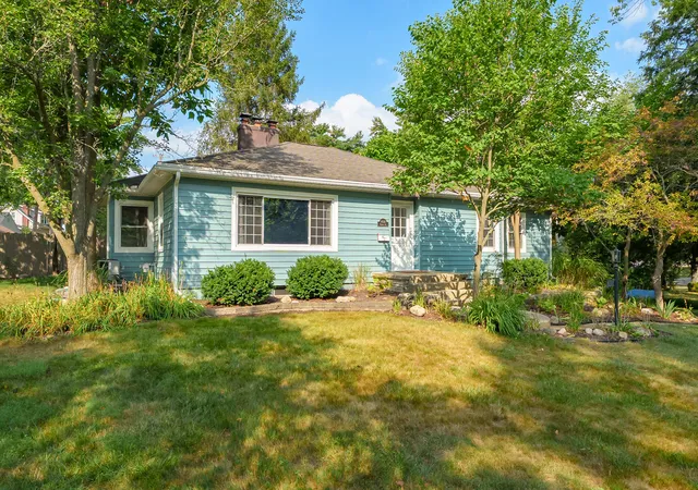 31st image of 1028 Ferndale Ave, Kalamazoo, MI 49001 | MLS# 66026040596