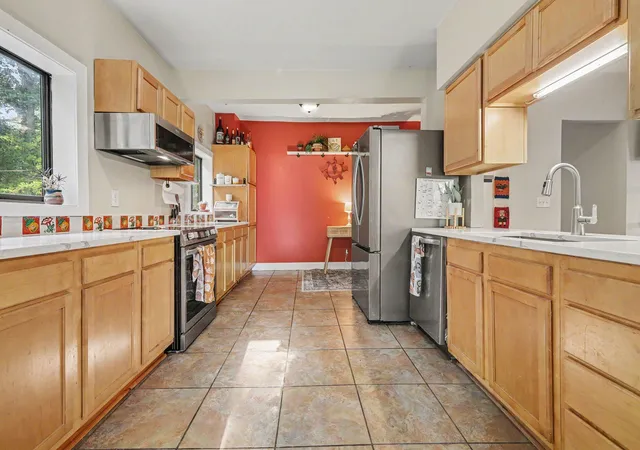 4th image of 2067 Riverbank Ave Ne, Grand Rapids, MI 49525 | MLS# 65026040595