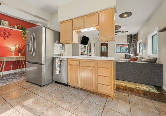 5th image of 2067 Riverbank Ave Ne, Grand Rapids, MI 49525 | MLS# 65026040595
