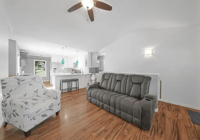 Photo 3 of Single family home for sale at 5173 Palmer Pl, Traverse City, MI 49685 | MLS# 78080071933 | Listing updated on 2026-09-21