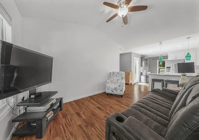 Photo 4 of Single family home for sale at 5173 Palmer Pl, Traverse City, MI 49685 | MLS# 78080071933 | Listing updated on 2026-09-21