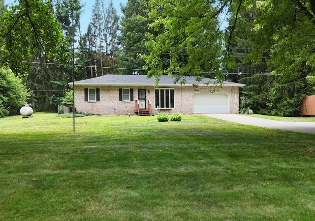 2nd image of 30417 Us 12, Niles, MI 49120 | MLS# 69026040597