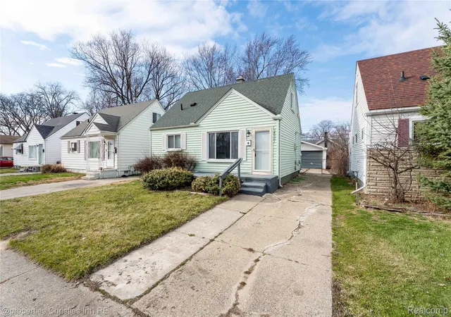 Photo 1 of Single family home for sale at 14921 Myola Ave, Warren, MI 48089 | MLS# 20261061467 | Listing updated on 2026-08-19