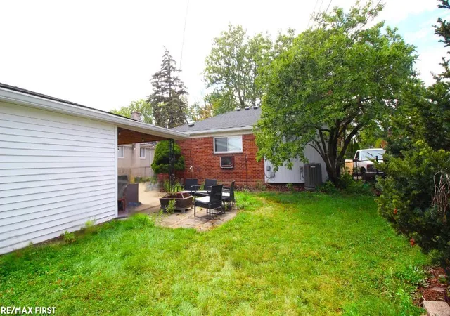 Photo 3 of Single family home for sale at 24914 Raven Ave, Eastpointe, MI 48021 | MLS# 58050217429 | Listing updated on 2026-10-09