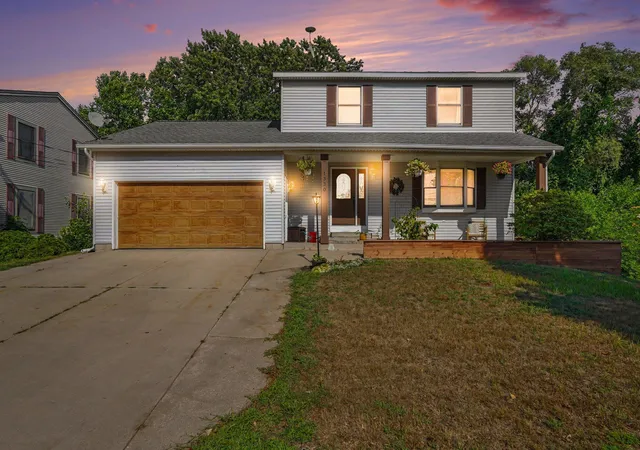 1st image of 1330 S Griffin St, Grand Haven, MI 49417 | MLS# 65026040616