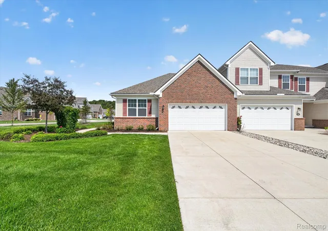 Photo 1 of Condo for sale at 9911 Ridge Run St, Howell, MI 48855 | MLS# 20261061496 | Listing updated on 2026-08-08