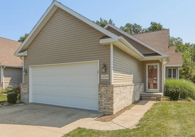 Photo 3 of Condo for sale at 12074 Schonborn Pl, Clio, MI 48420 | MLS# 61050217436 | Listing updated on 2026-09-04