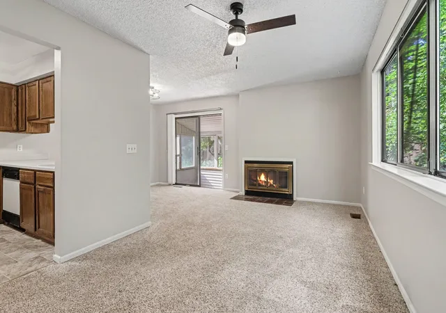 Photo 3 of Condo for sale at 723 Charlemagne Blvd, Battle Creek, MI 49017 | MLS# 64026040630 | Listing updated on 2026-09-18