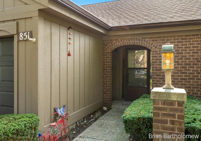 Listing Photo 4 - Condo for sale in building located at 851 Millbridge Ave, Holland, MI 49423